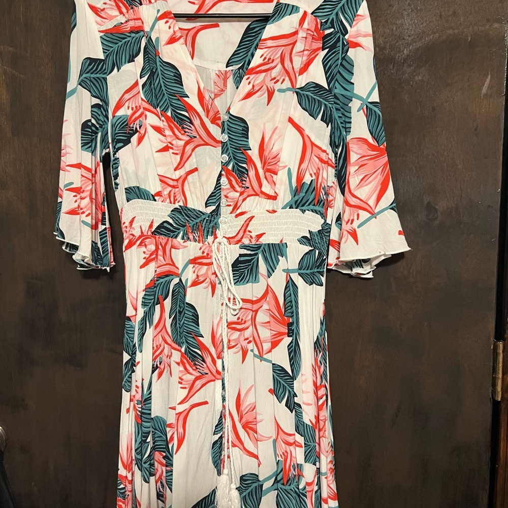 Red and Green Flutter Sleeve Midi Sundress for Wedding Guest